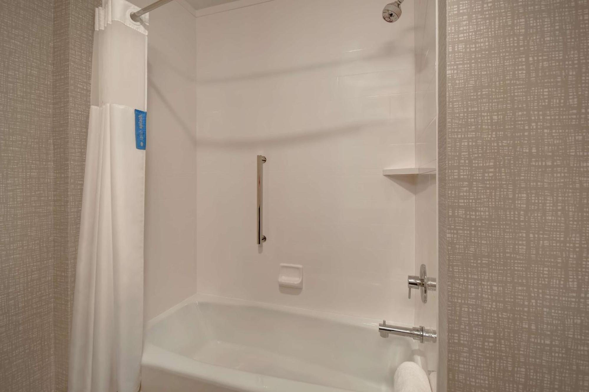 Hampton Inn Pleasant View Esterno foto