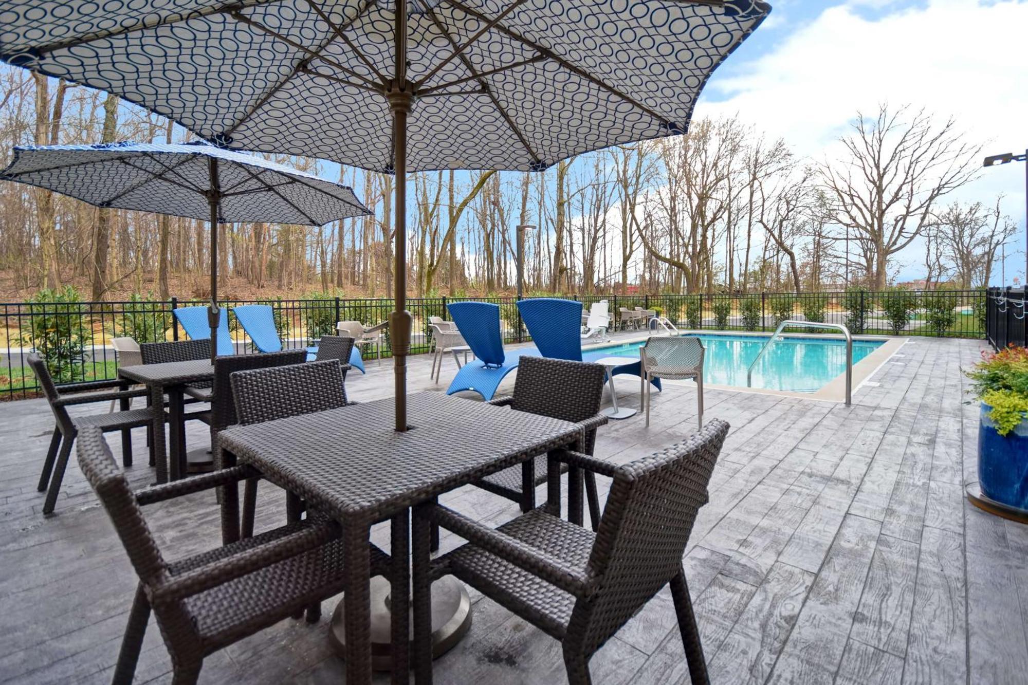 Hampton Inn Pleasant View Esterno foto